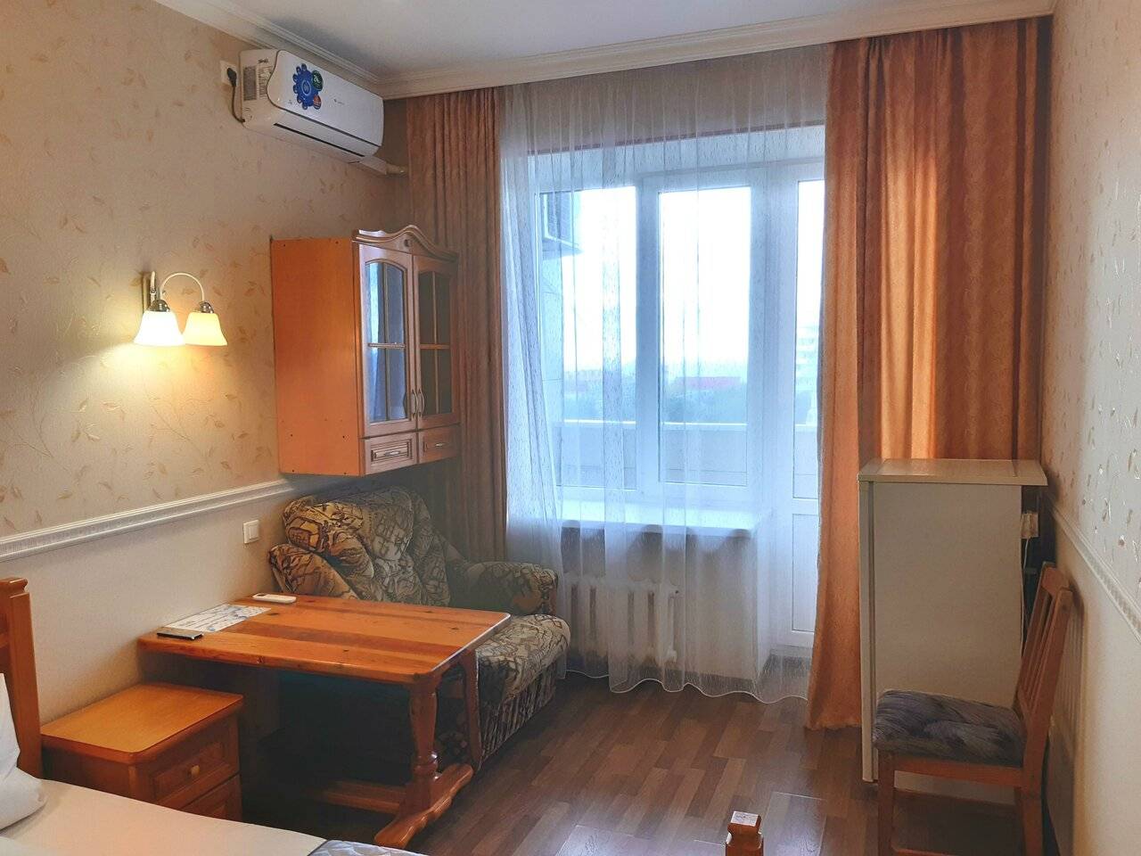 Фотографии номера «Стандартный»  с балконом и видом на море в Гостинице Высокий берег Анапа