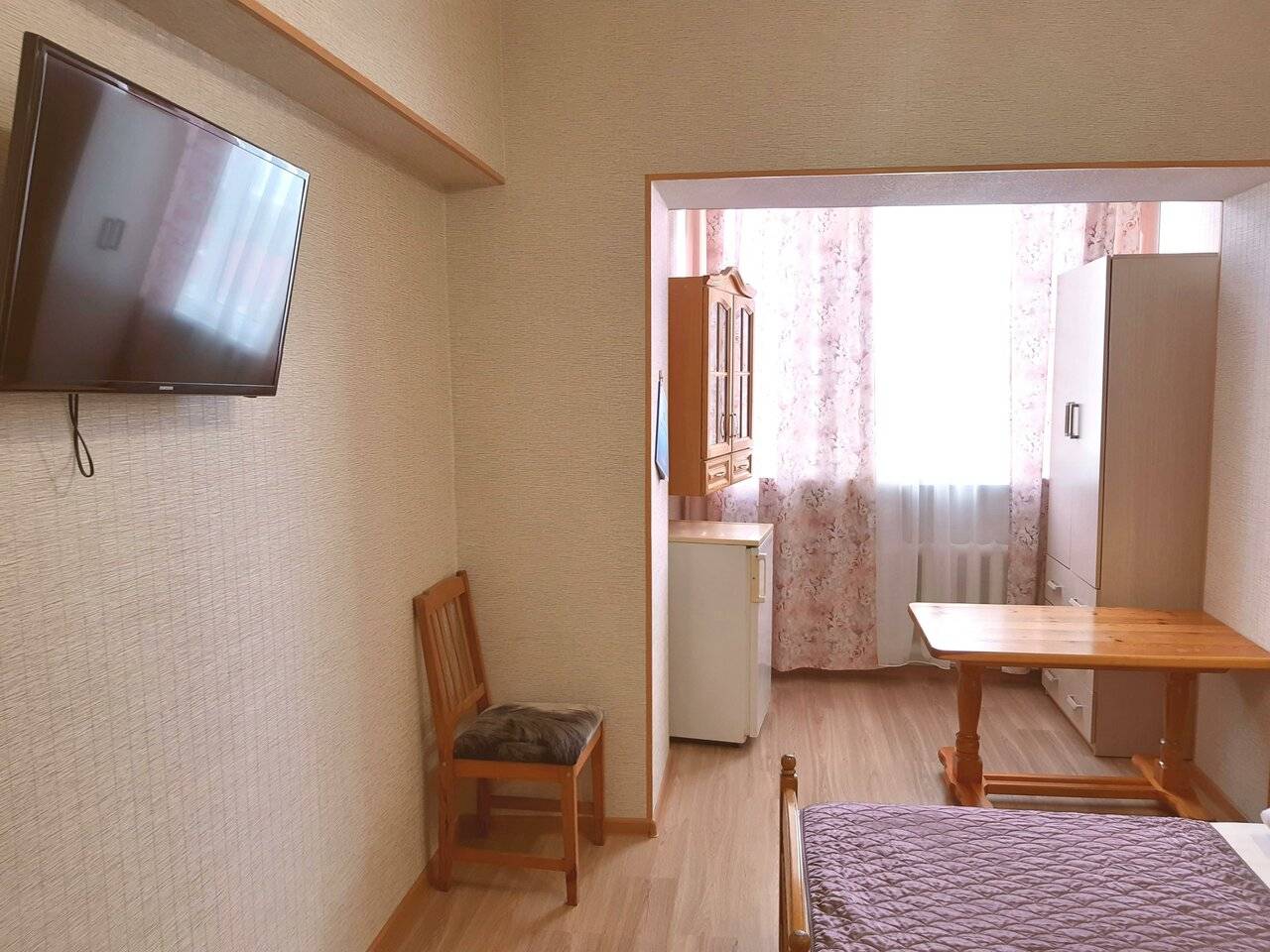 Фотографии номера «Стандартный» с балконом в Гостинице Высокий берег Анапа