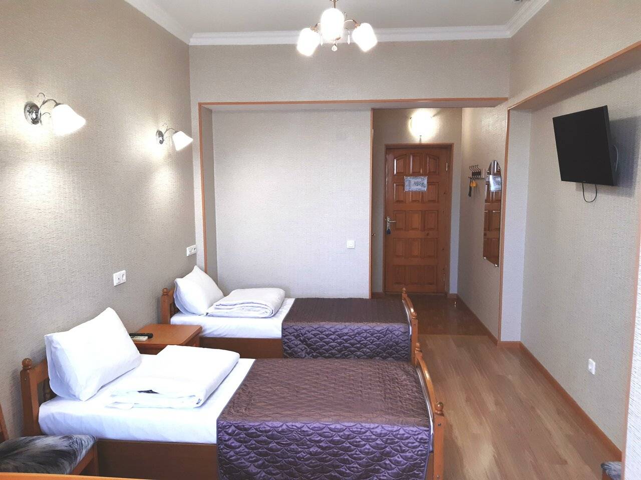 Фотографии номера «Стандартный» с балконом в Гостинице Высокий берег Анапа